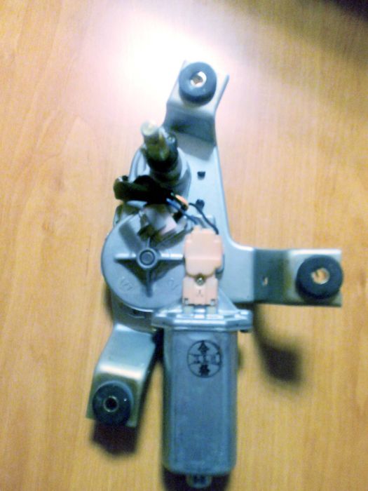 Motoras Stergator Original Luneta NISSAN 350z (2003-2008)