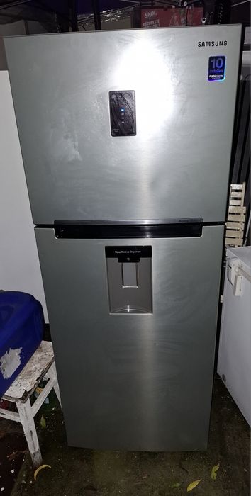 Vând frigider Samsung