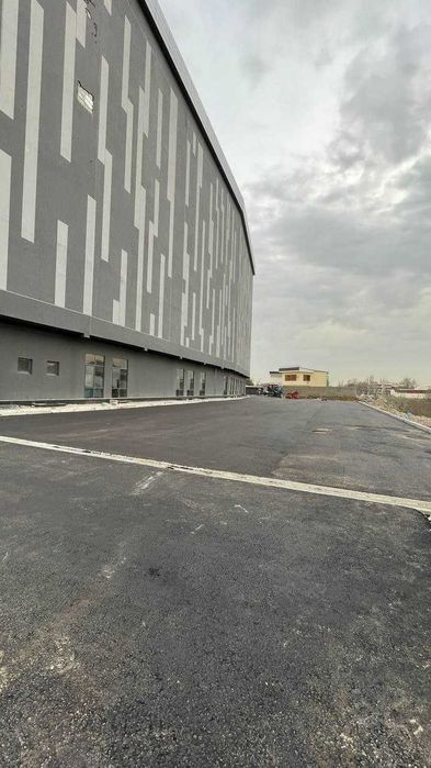 Продаётся Бизнес центр в Яккасарайском р-не (Южный вокзал)