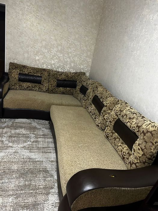 Мягкий мебель диван продам
