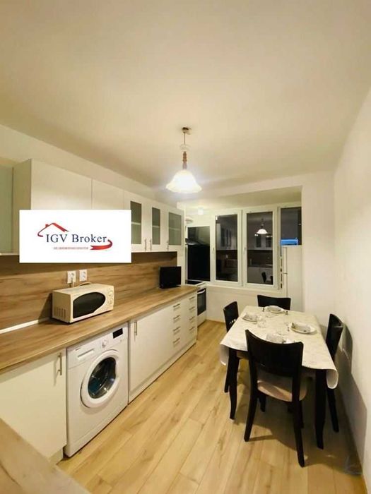 Двустаен апартамент в кв Захарна фабрика