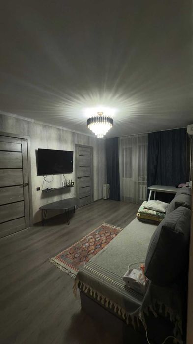 Продам 4-х комнатную квартиру в 20-м микр