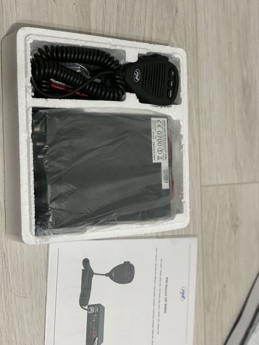 Statie cb 10w noi + antena pachet 350 lei