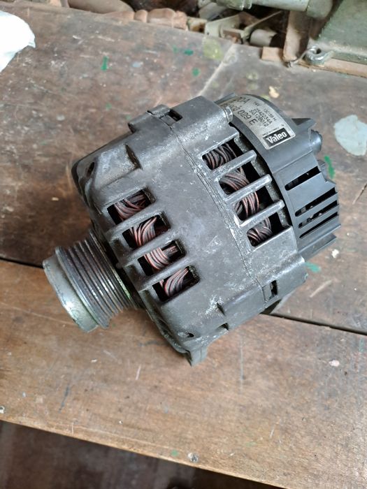 Alternator passat b 5. 5.5 120 A Parbiz spate comb.passat b6 stop vw b