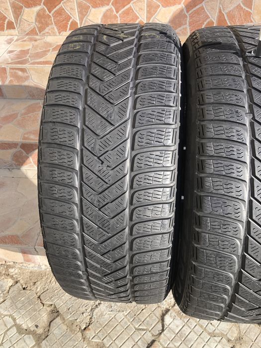 255 45 19 Pirelli de iarna