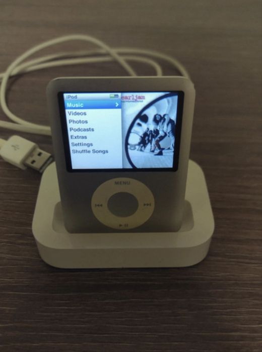 Ipod nano 3. 4GB