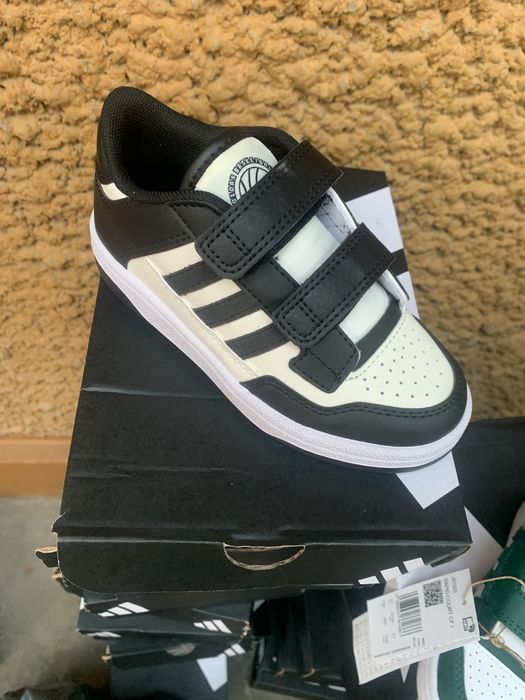 Adidasi copii Adidas