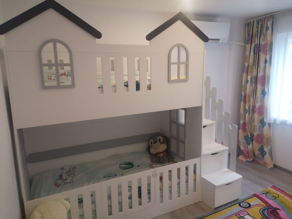 Детско двуетажно легло