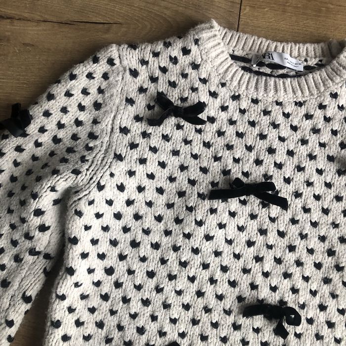 Zara пуловер с панделки