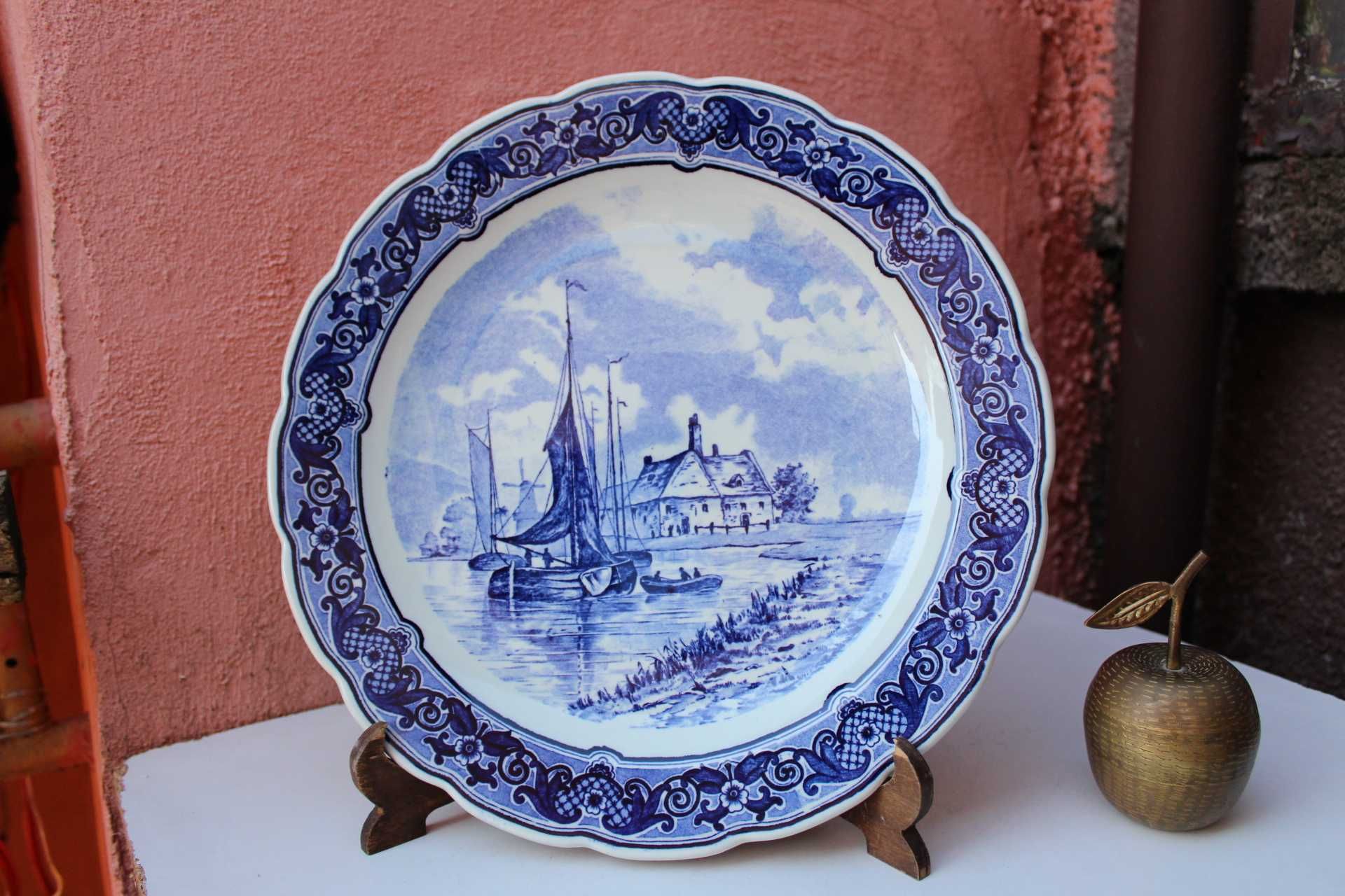 Platou portelan colectie ROYAL DELFT, Royal Sphinx, Olanda