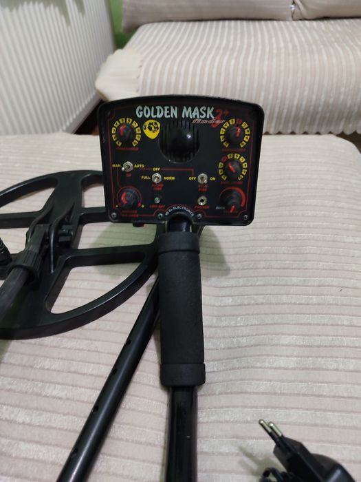 Металотърсач Голден маск 3+