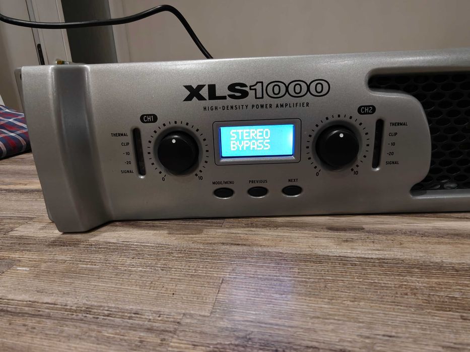 Crown XLS 1000 крайно стъпало