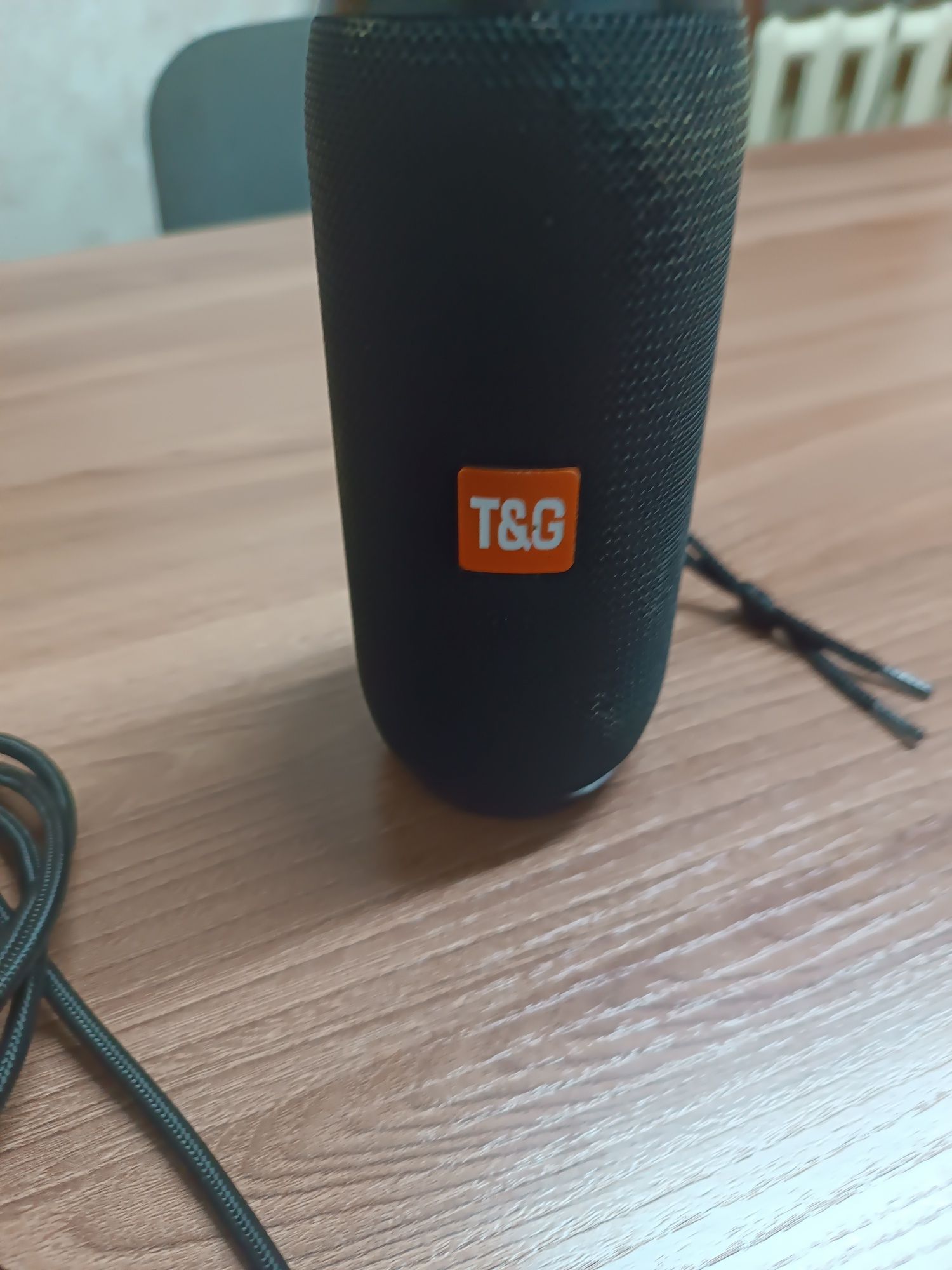 Продам bluetooth колонку T&G бу