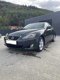 Vând Lexus IS220D