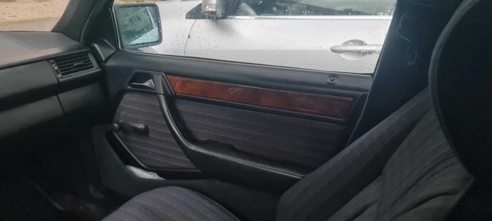 Mercedes 124 300d