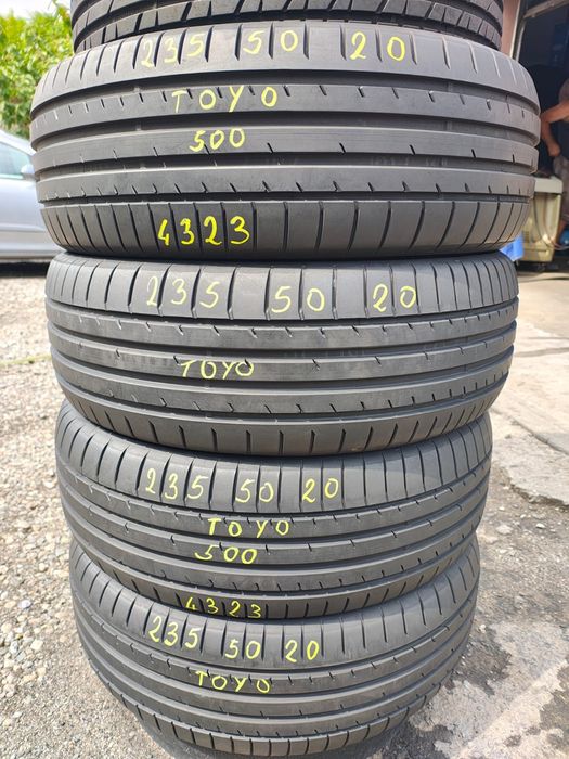 235 50 20 Toyo noi 4323