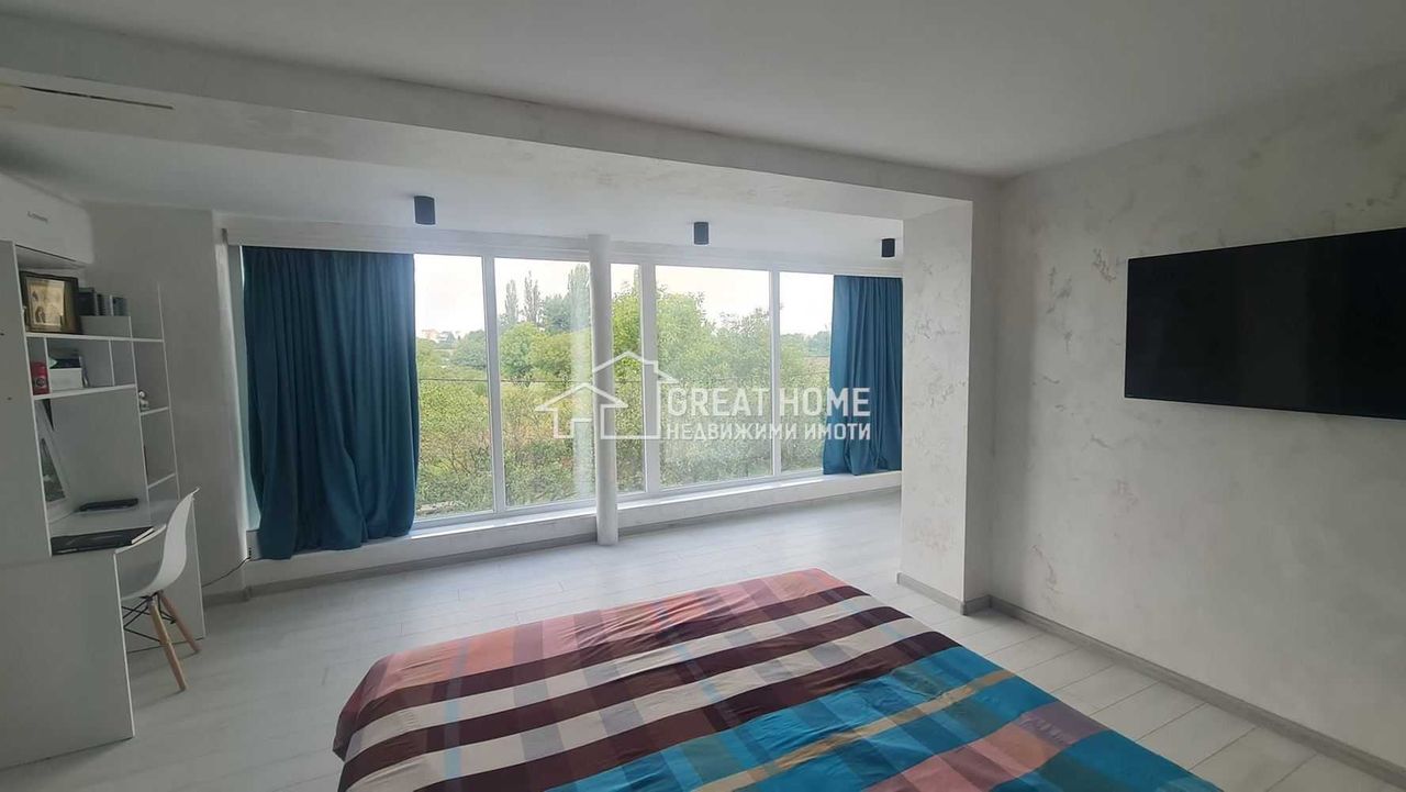 Продава се Къща в Търговище, Боровец - 200 кв.м за 1300 €/кв.м - Снимка #4