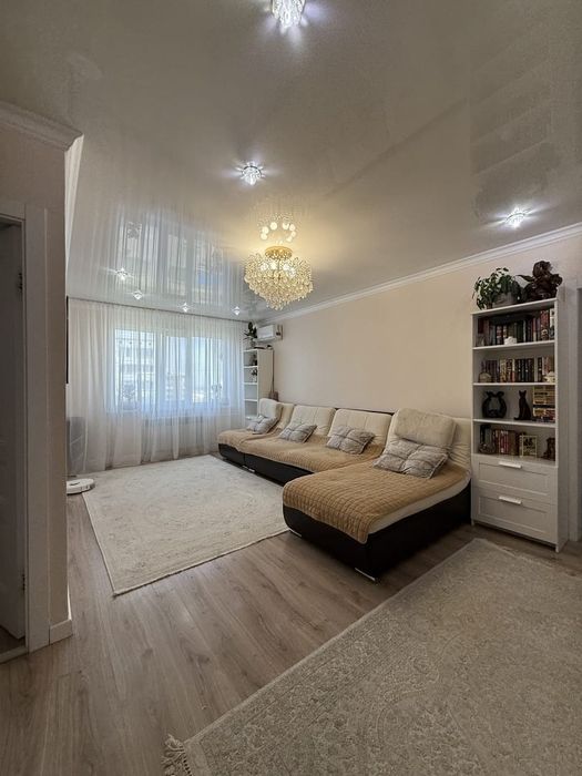 Продам 4 х комнатную квартиру