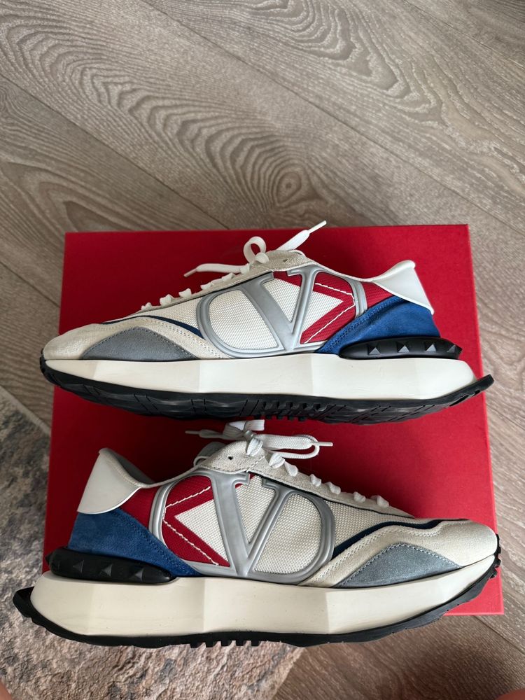 Valentino Garavani Lacerunner Sneakers ORIGINALI