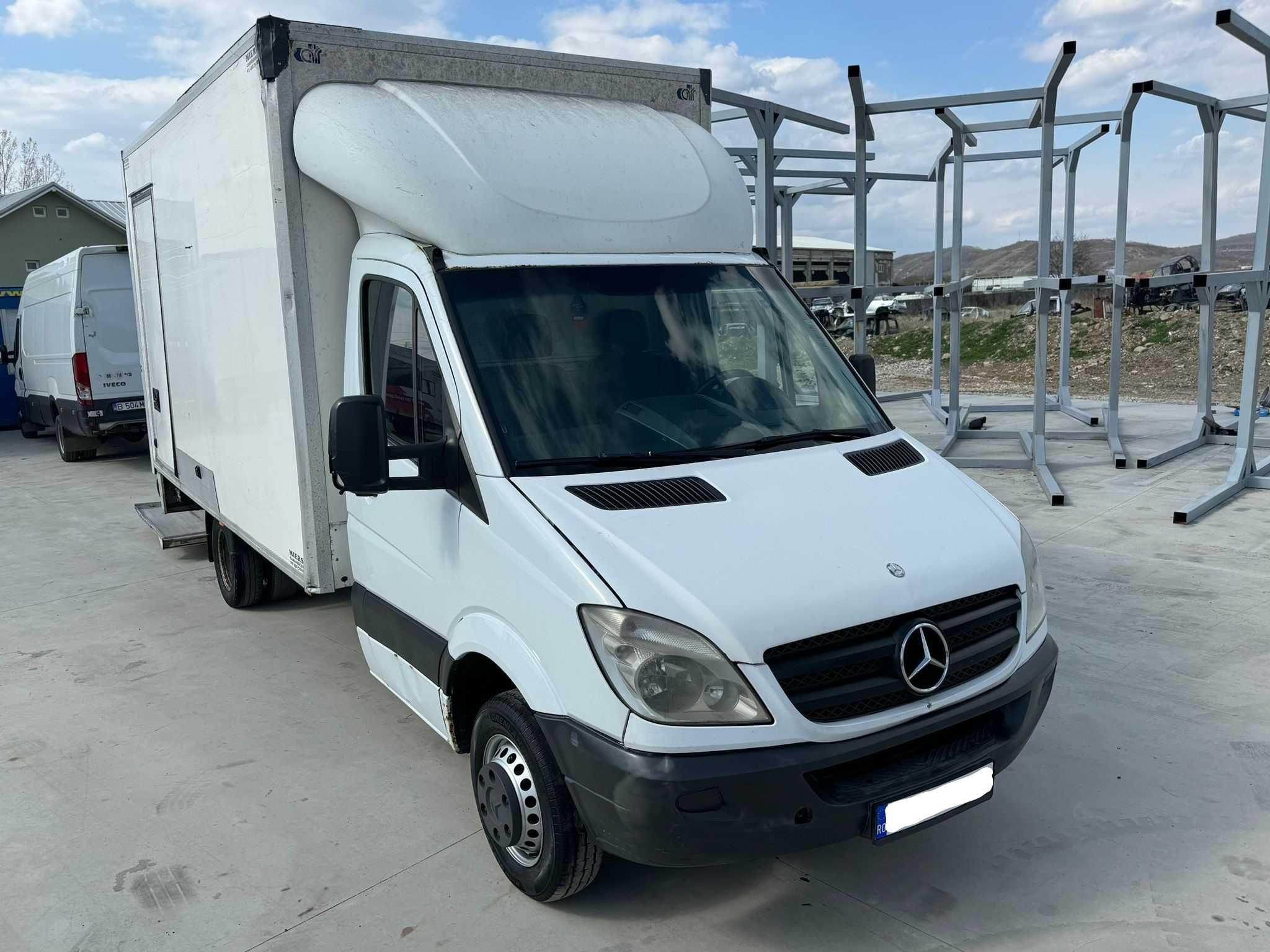 Dezmembrari Mercedes Sprinter w906 2.2 euro 4 2148cmc 515 CDI 150 cai