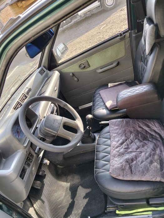 Tico sotiladi 1998 yil Kraska toza