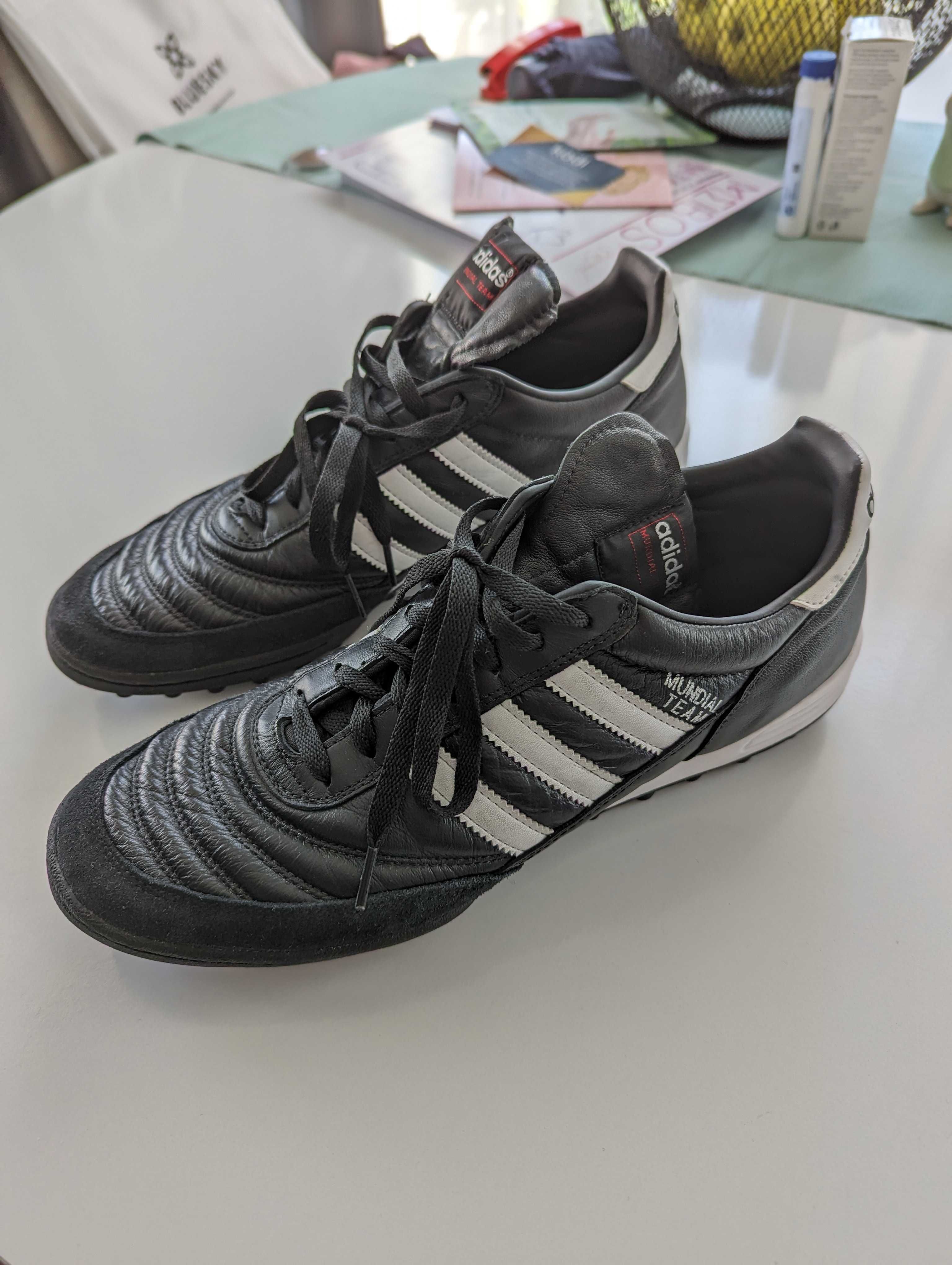 Adidas Mundial Team 45 1/3,