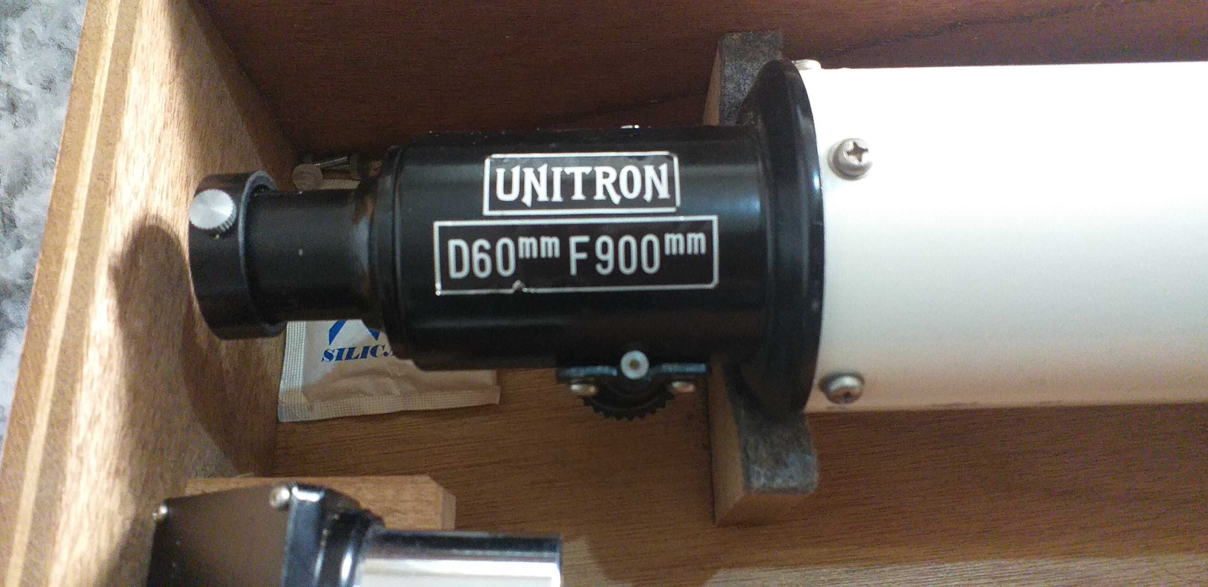 Telescop vintage UNITRON D60mm F900mm Foarte rar..