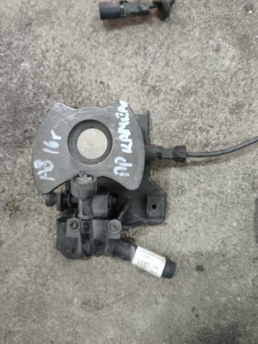 Камера за нощно виждане/night vision за Audi A8 D4