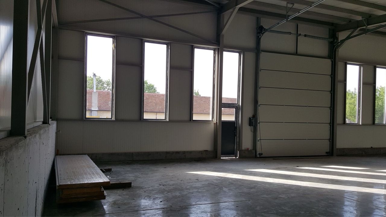 Дава се под наем Промишлена сграда в Шумен, Дивдядово - 180 кв.м за 630 € - Снимка #4