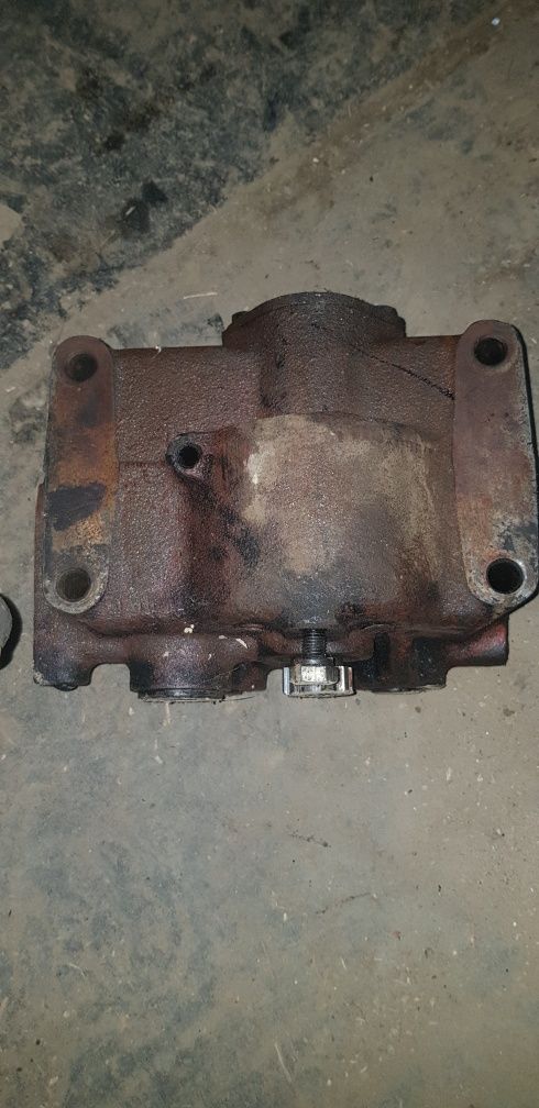 Mecanism echilibrare greutati vibratii motor U550, U640