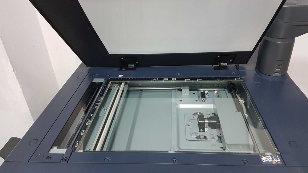 Imprimanta productie Konica Minolta C1060L, Banner 33x120 cm