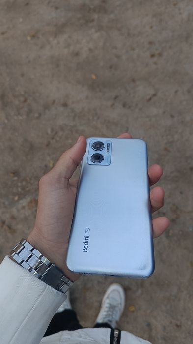 Redmi note 11E 5G  128/8