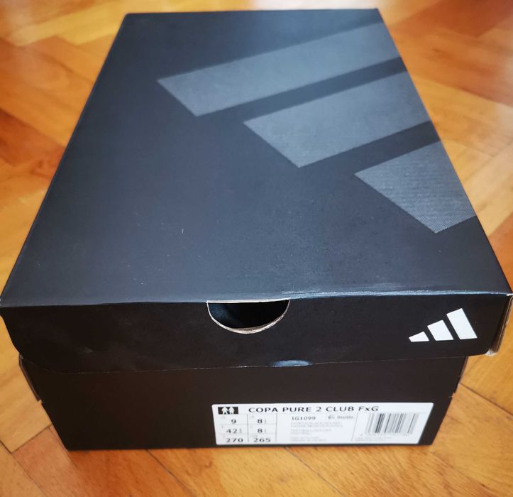 Vand Adidas Copa pentru fotbal