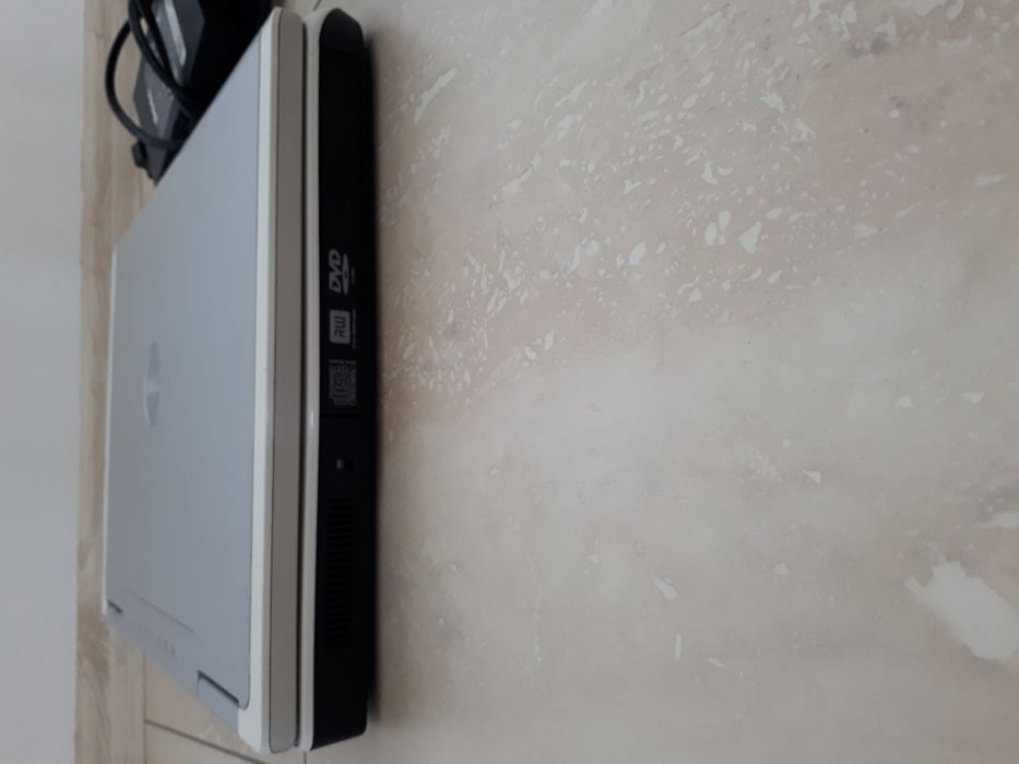 Лаптоп ДЕЛЛ 1501