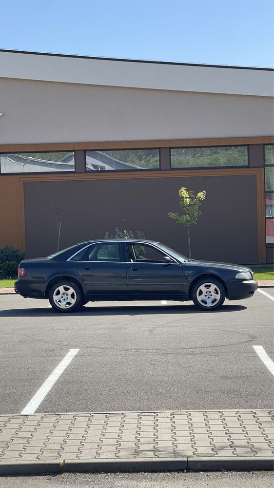 Audi A8 D2 2.5 TDI