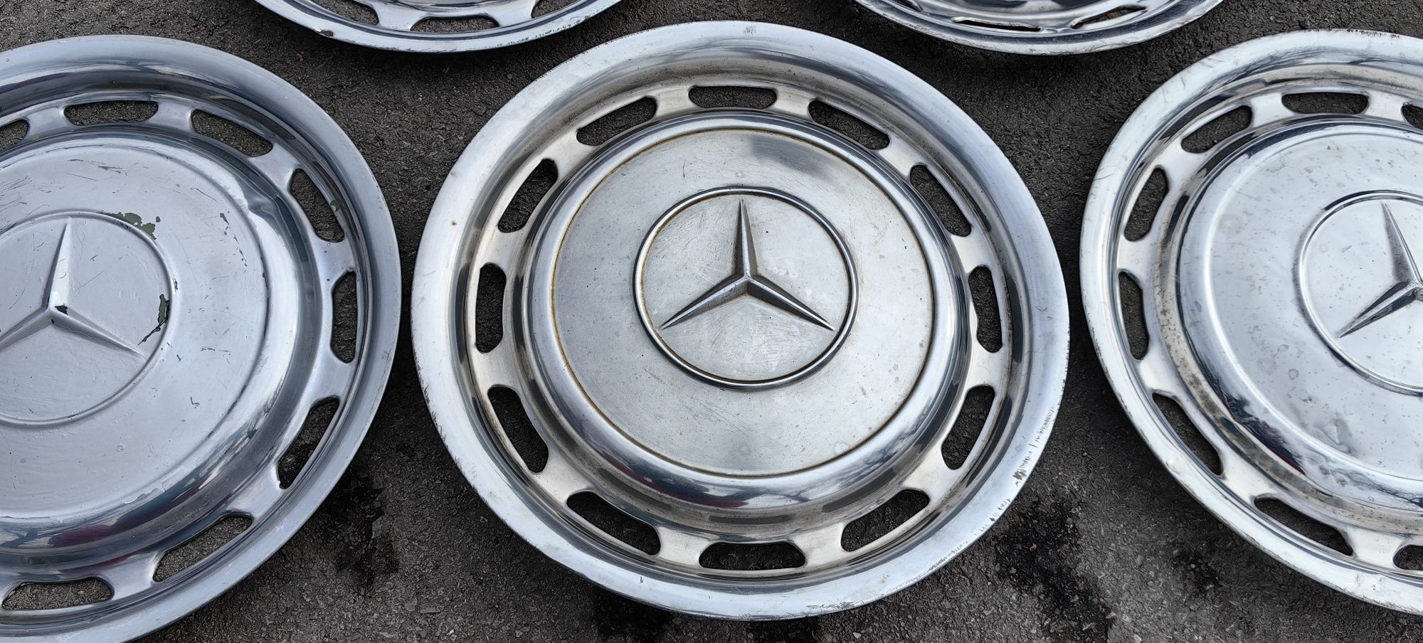 Оригинални метални тасове за Mercedes W123 W107 W116 W114 W115 W113
