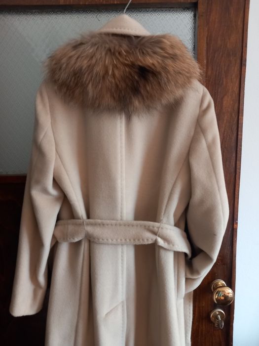 Палто Марела, Италия – вълна колекция есен–зима с кожена, лисица яка