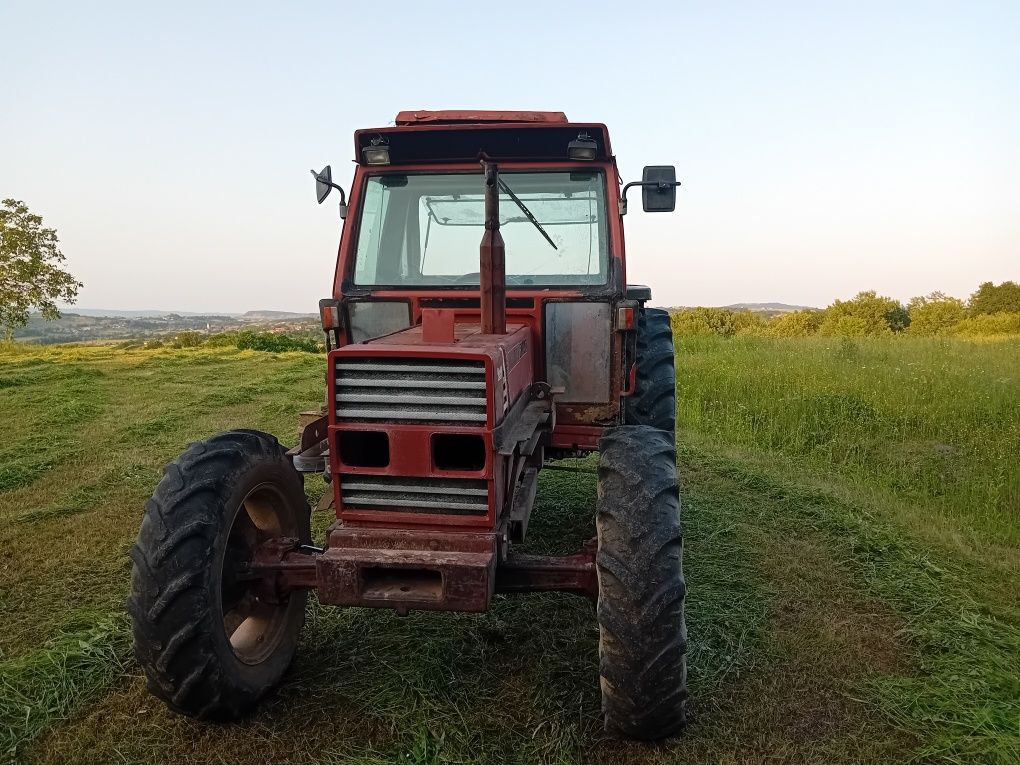 Fiat 880 în 5 în stare de functionare