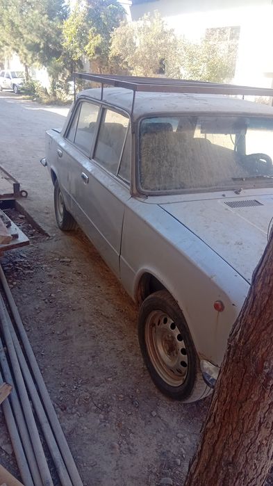Sotiladi vaz 2101