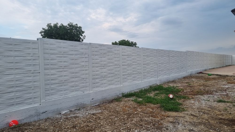 Gard placi din beton și Garduri di beto
