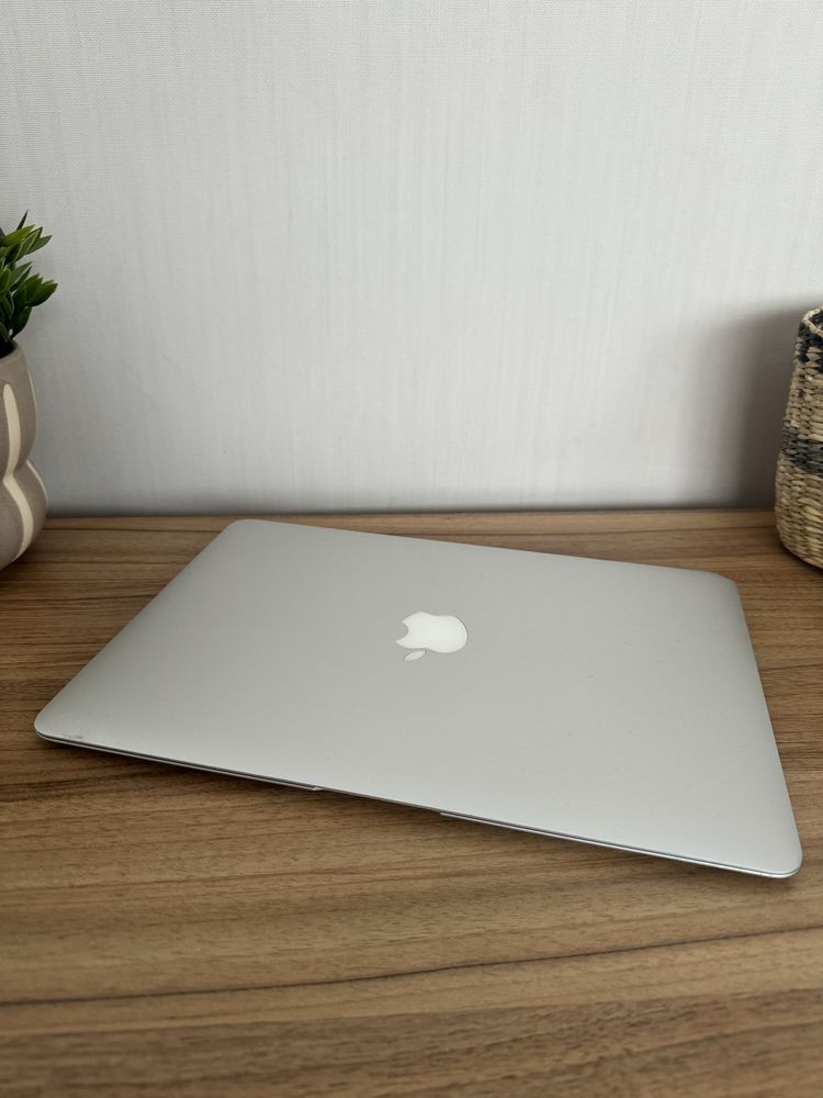 Apple MacBook Air A1466