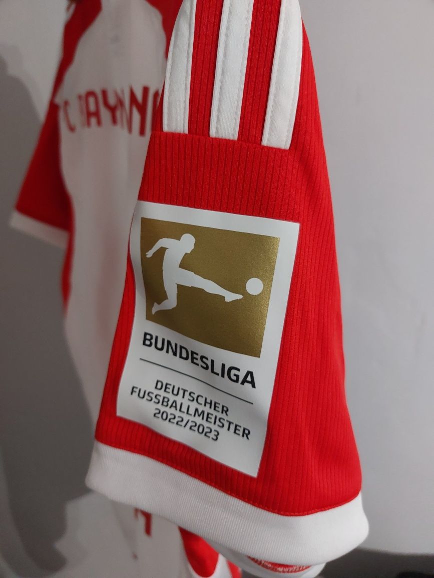 Оригинална Adidas Тениска - Bayern Munich Сезон 23/24 (чисто нова)