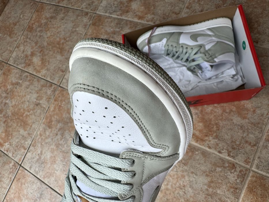 Air Jordan 1 High Seafoam
