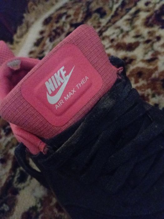 De vanzare adidaṣi air max nike  marimea 38,5