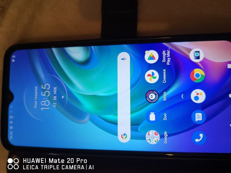 Телефон Моторола g10