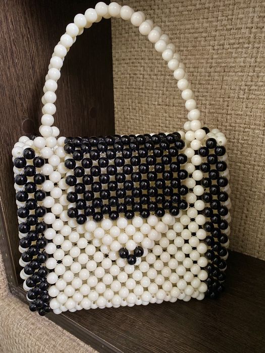 Сумка из бусин. ручная работа