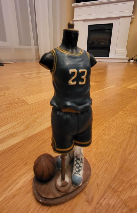 Statueta decor baschet Michael Jordan