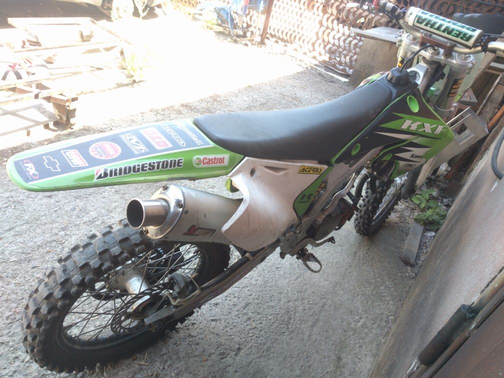 Kawasaki KX250F на части