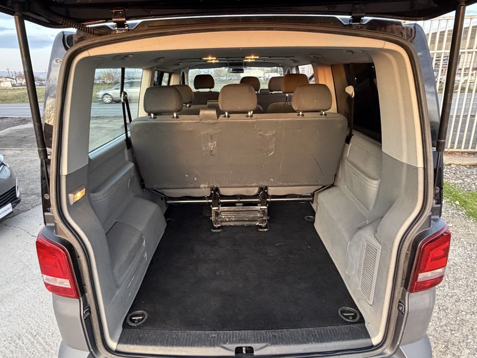 Volkswagen Caravelle Long 2013, 2.0TDi 9 Locuri *157.000 km*