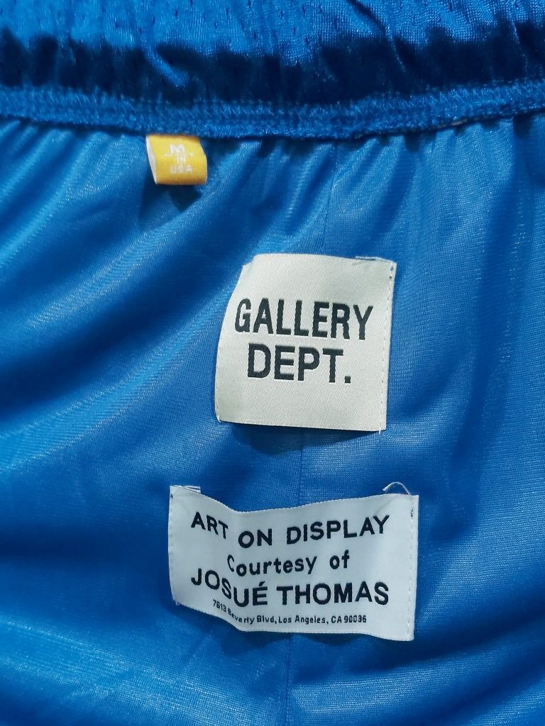 Pantaloni scurți Gallery Dept